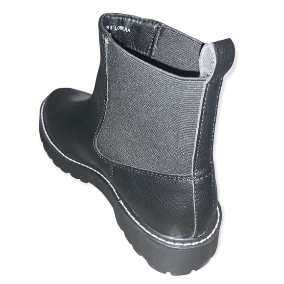 DV by Dolce Vita Women’s Lobera Chelsea Boot - Picture 11 of 16